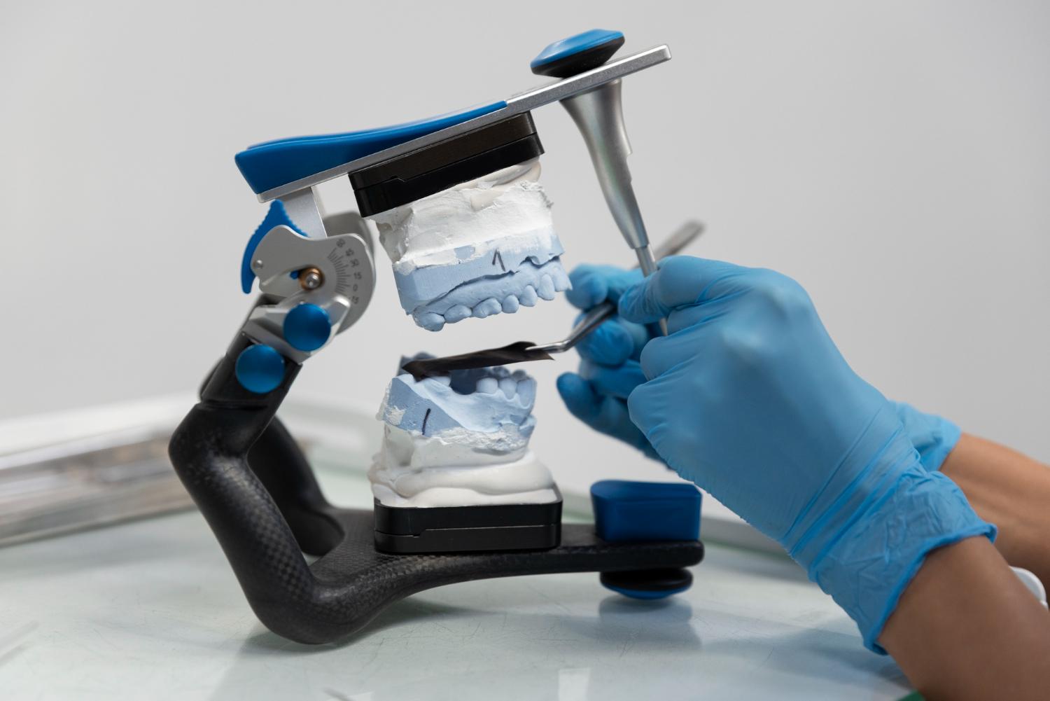 Tiotandvården – Artem Dental Lab